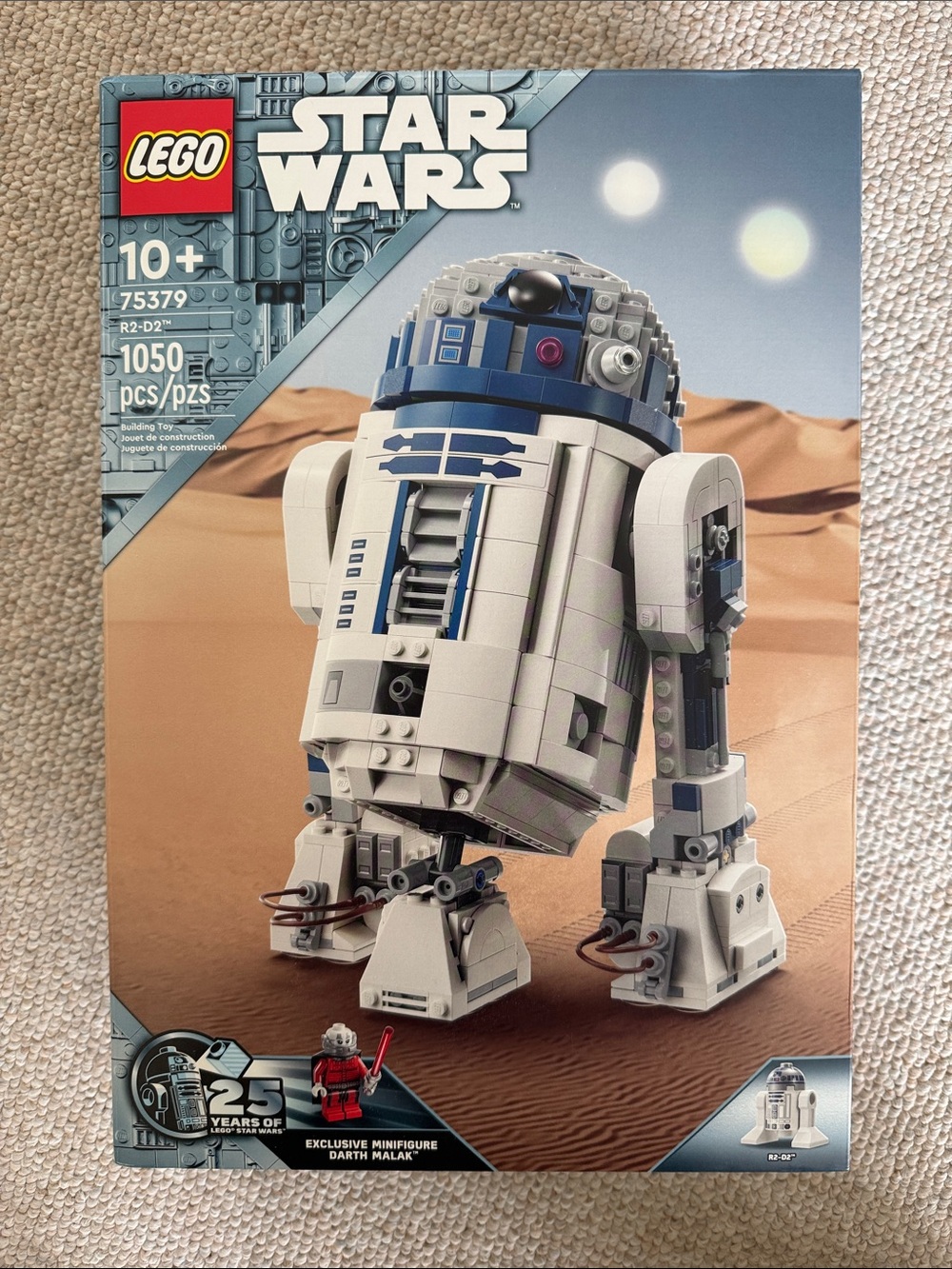 LEGO Star Wars R2-D2 Builder Set - White, Blue, Gray